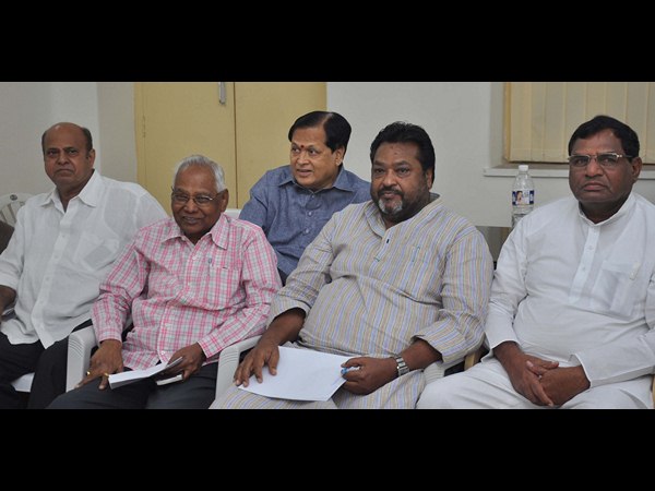 ప్రత్యేక పిసిసికి విజ్ఞప్తి