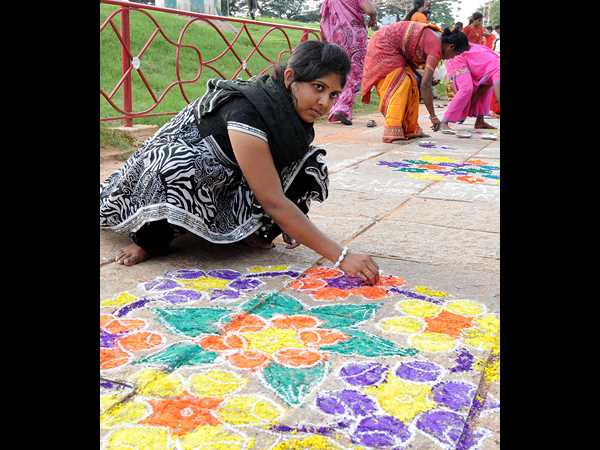 బతుకమ్మ 1