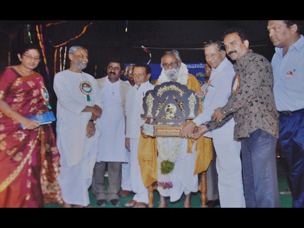 రావూరి 12 రావూరి 12