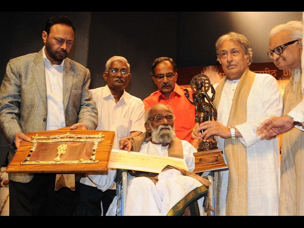 రావూరి 24 రావూరి 24