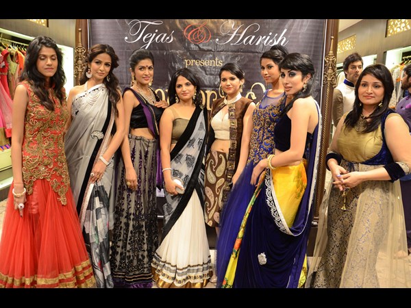 మోడల్స్ 2