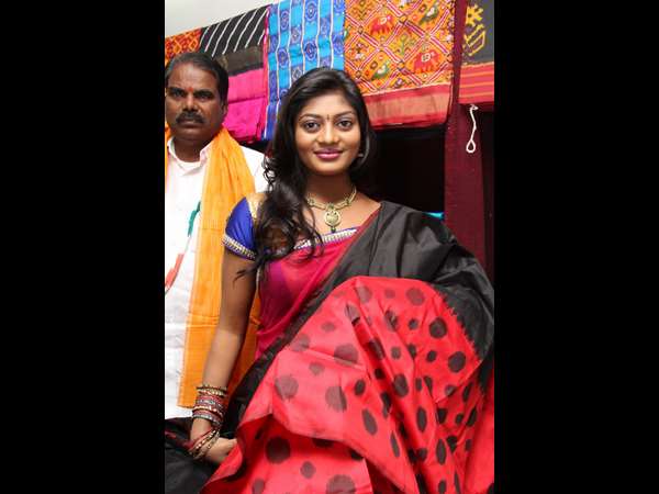 ఇకత్ 4 ఇకత్ 4