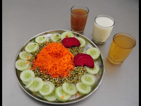 భోజన పదార్థాలు ఇలా..