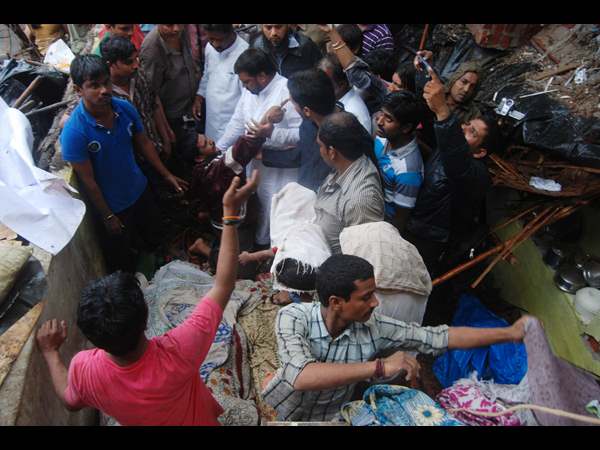 అంజన్ ఎదుట