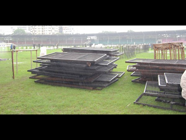 ఇలా కనిపించిన దృశ్యం..