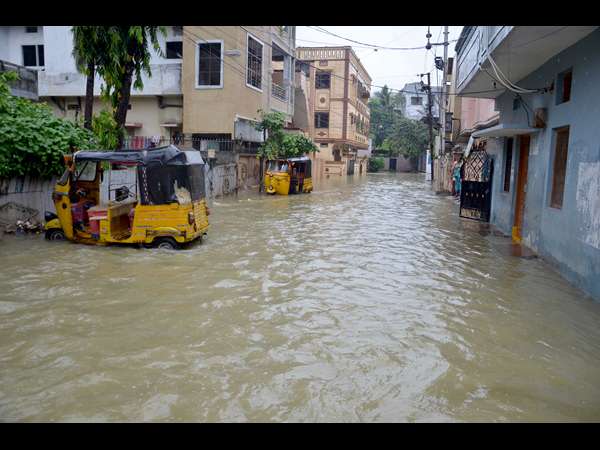 ఎంత షోకు చేస్తేనేం..