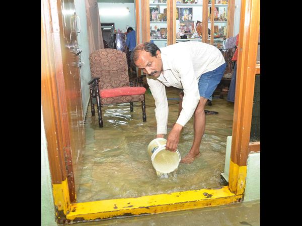 రామంతపూర్‌లో...