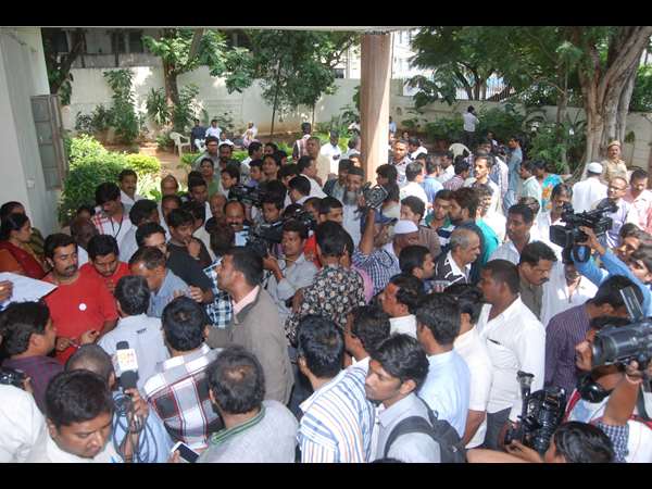 వసతి కల్పన వసతి కల్పన