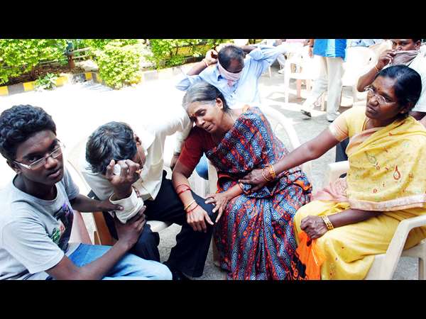 ఉస్మానియా వద్ద దృశ్యం ఉస్మానియా వద్ద దృశ్యం