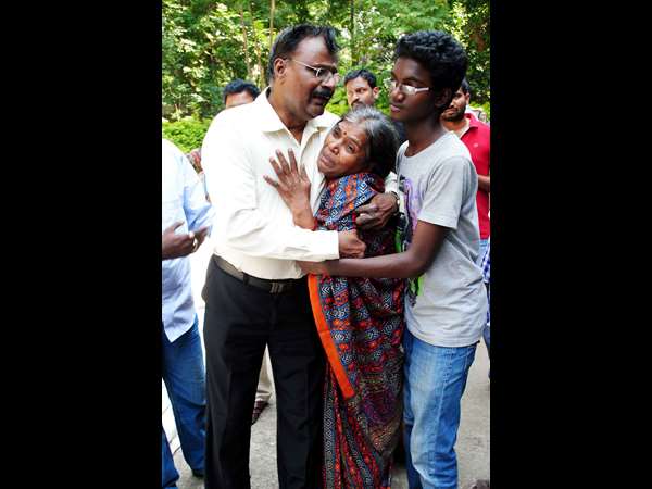 మృతుల్లో 24 మంది కర్ణాటకవారే.. మృతుల్లో 24 మంది కర్ణాటకవారే..