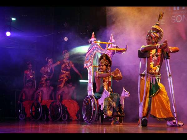 నోవాటెల్ 15