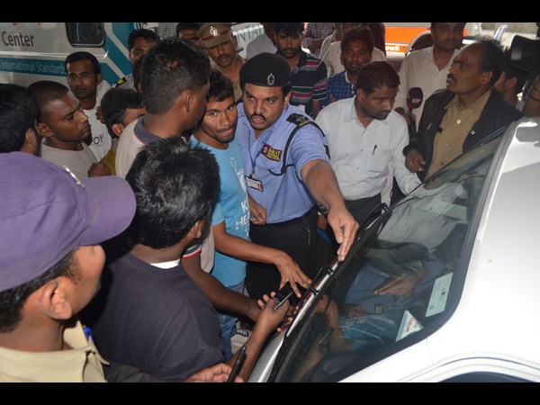 వేడెక్కిన వాతావరణం..