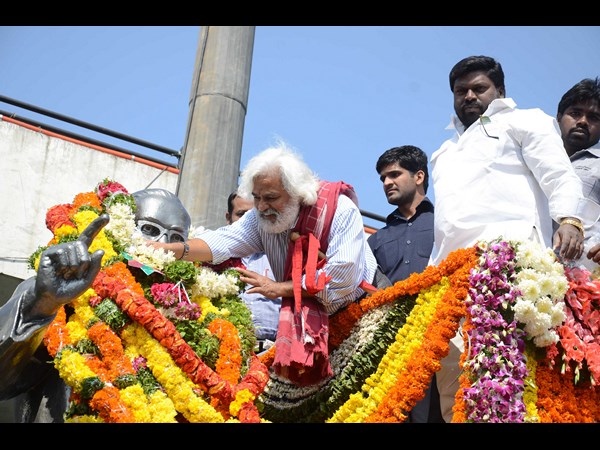 హైదరాబాద్ 2