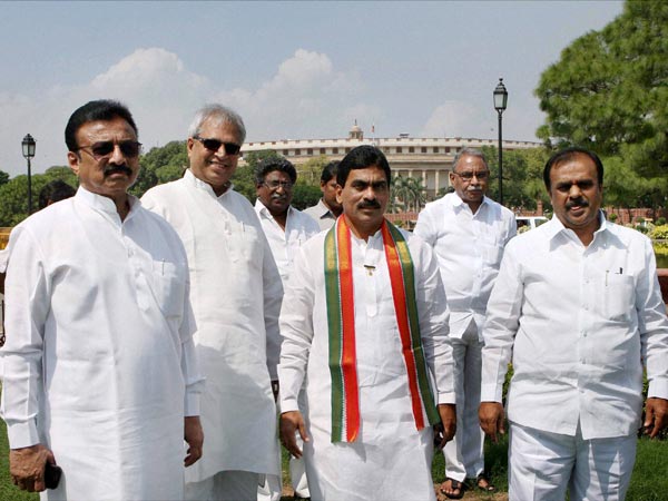 Action likely against Cong MPs for no-confidence notice Action likely against Cong MPs for no-confidence notice