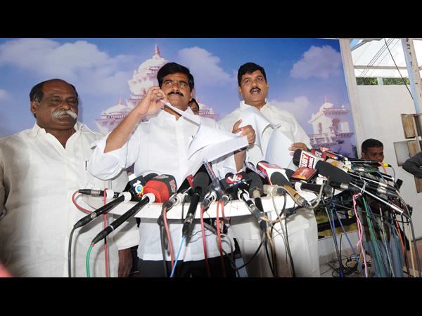 శాసనసభ 11