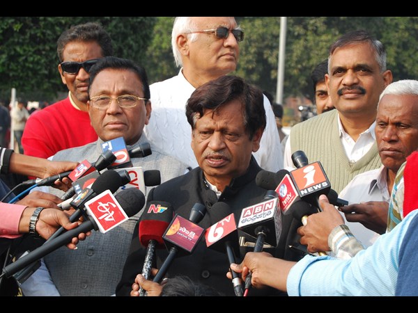 వైయస్సార్ కాంగ్రెసు ఎంపీలు