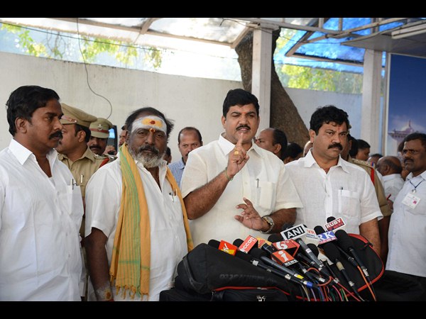 దూళిపాళ్ల
