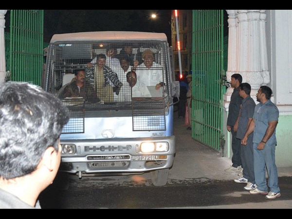 అసెంబ్లీ 11