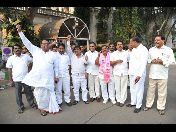 అసెంబ్లీ 15