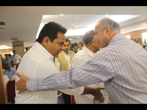 కెటిఆర్ జయకృష్ణ ఇలా..