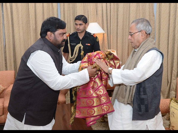 ప్రణబ్‌తో అంజన్ కుమార్ యాదవ్