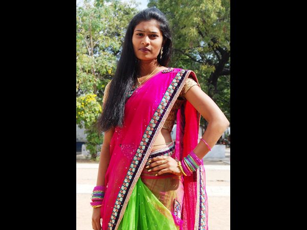 లంగా వోణీలో...