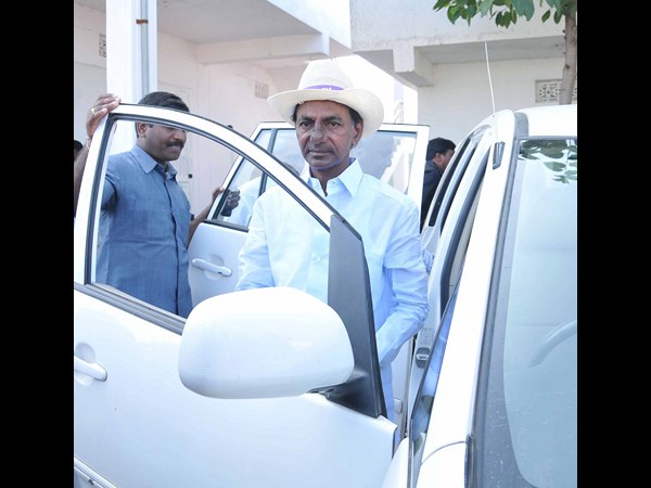 కెసిఆర్ 2