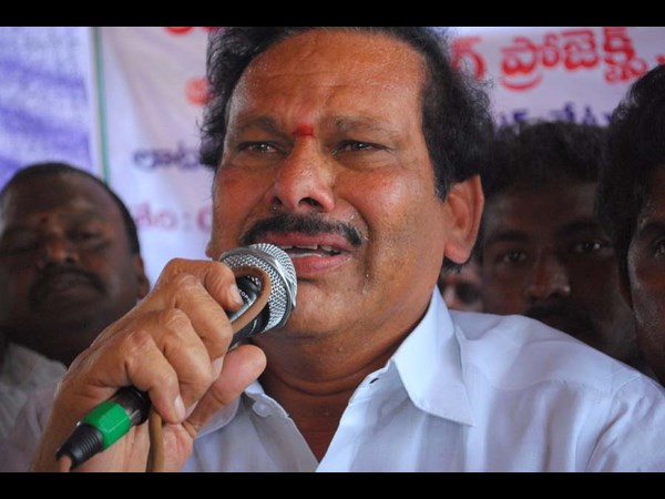 కంటతడి పెట్టిన రౌతు 