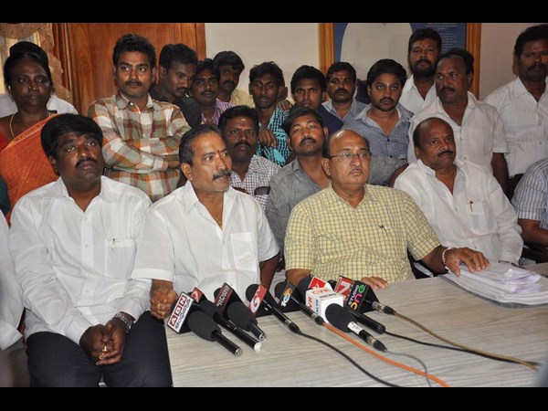 మీడియాతో బుచ్చయ్య