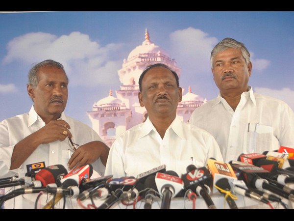 సిపిఐ శాసనసభ్యులు ఇలా..