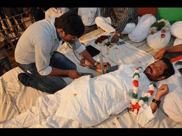 హర్ష కుమార్‌కు వైద్య పరీక్షలు