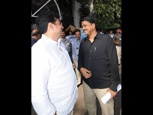 అసెంబ్లీ 19