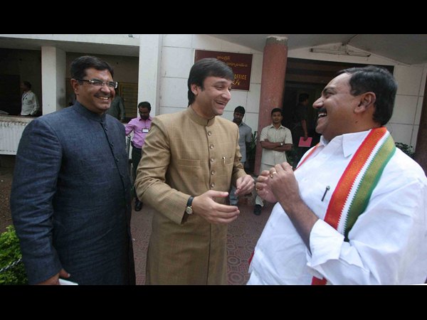 పతంగితో అక్బరుద్దీన్ 4