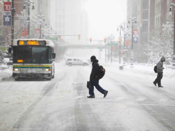 Freeze spread to southern states, 21 dead in US