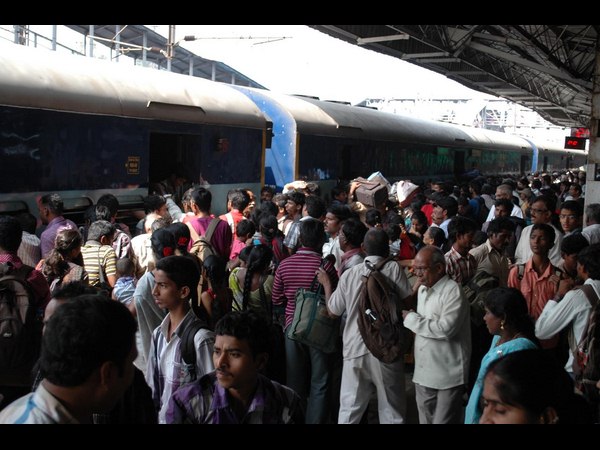 సికింద్రాబాద్ రైల్వే స్టేషన్ కిటకిట