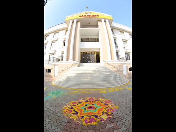 టిడిపి 8