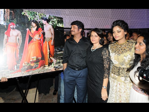 ఫ్యాషన్ క్యాలెండర్ 12