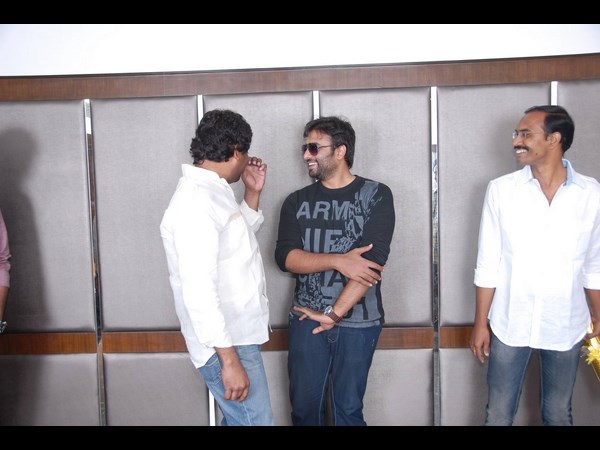 రాజకీయాల్లోకి నారా రోహిత్ 1