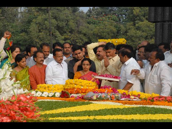 చంద్రబాబు