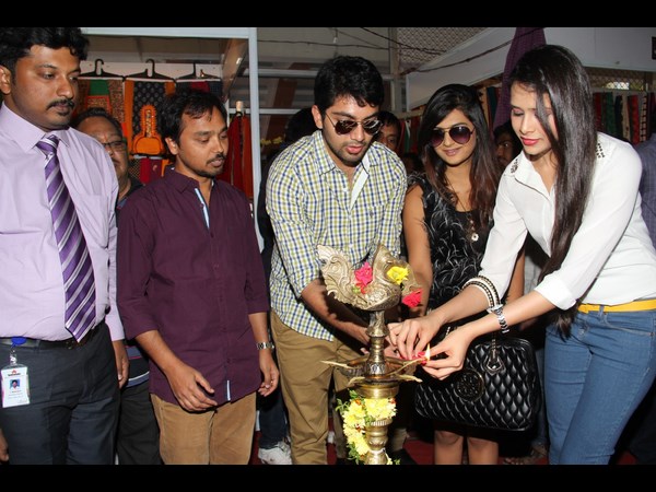 జ్యోతి ప్రజ్వలన