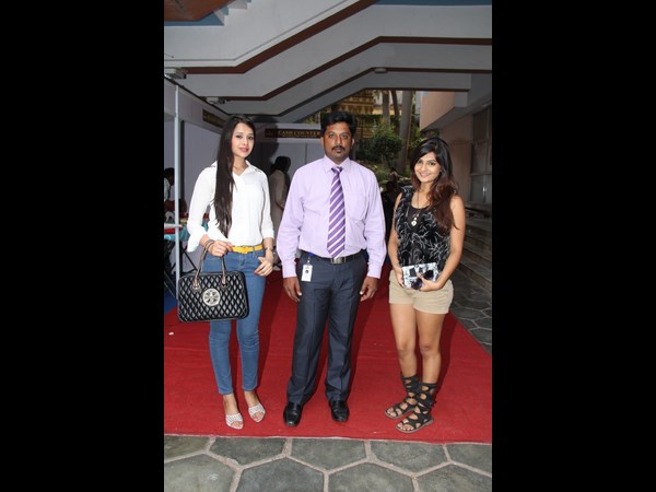 తారలతో..