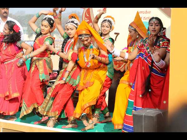 సాంస్కృతిక శాఖ శకటం