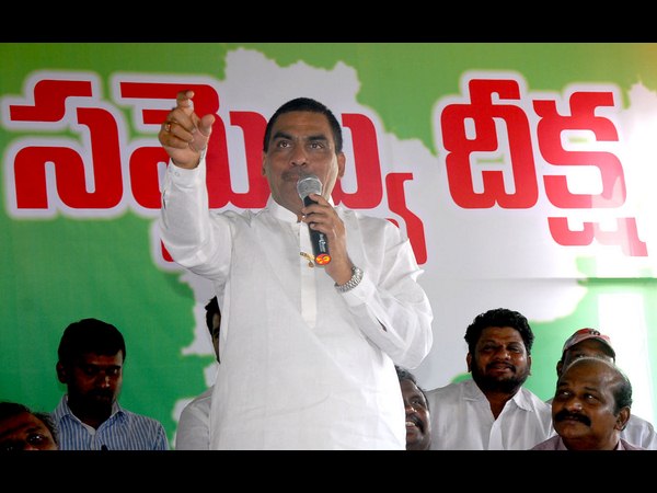 విద్యార్థి నాయకులతో లగడపాటి