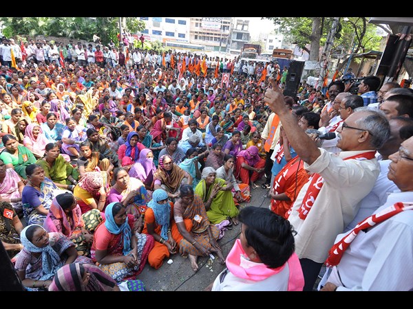 రాఘవులు విమర్శ