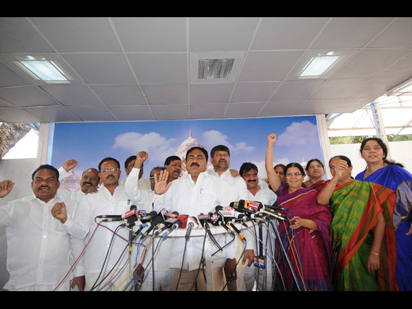 టిడిపి తెలంగాణ ప్రాంత ఎమ్మెల్యేలు..