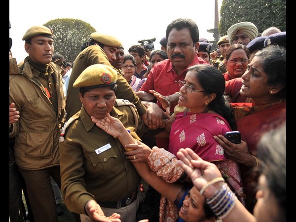 ఢిల్లీ 10