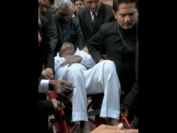 ఢిల్లీ 12