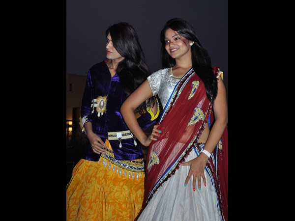 వి మెన్ ఫర్ వుమెన్ 4