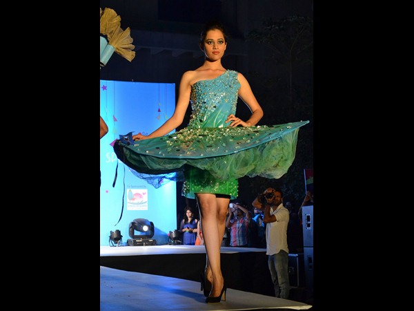 నిఫ్ట్ 18 నిఫ్ట్ 18