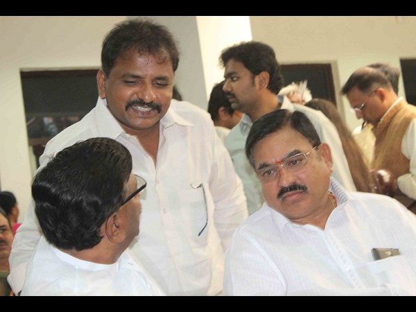 శైలజానాథ్ ఇలా..